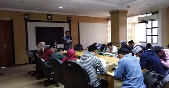 Gambar Mahasiswa Penghafal Quran UIN Alauddin terima Beasiswa dari BNI Syariah 